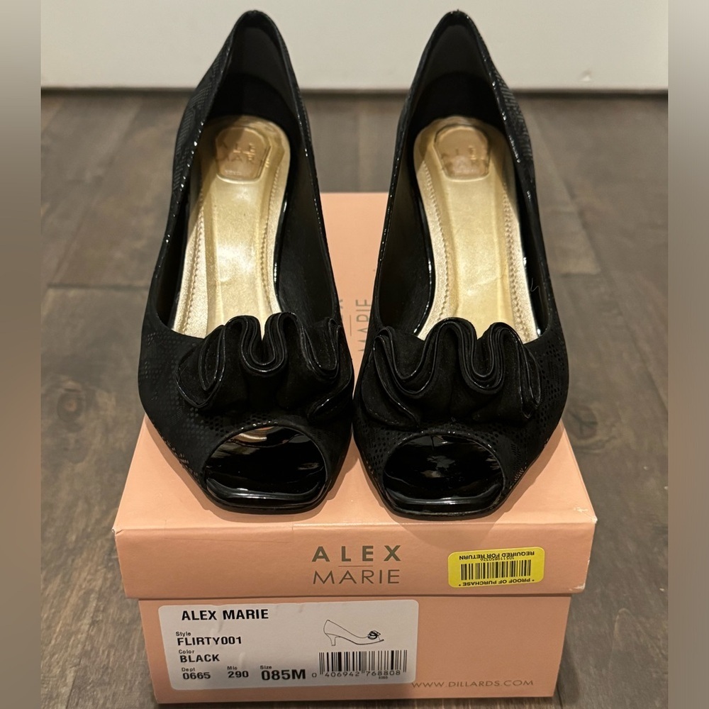 ALEX MARIE FLIRTY001 black heels size 8.5 peep toe UEC